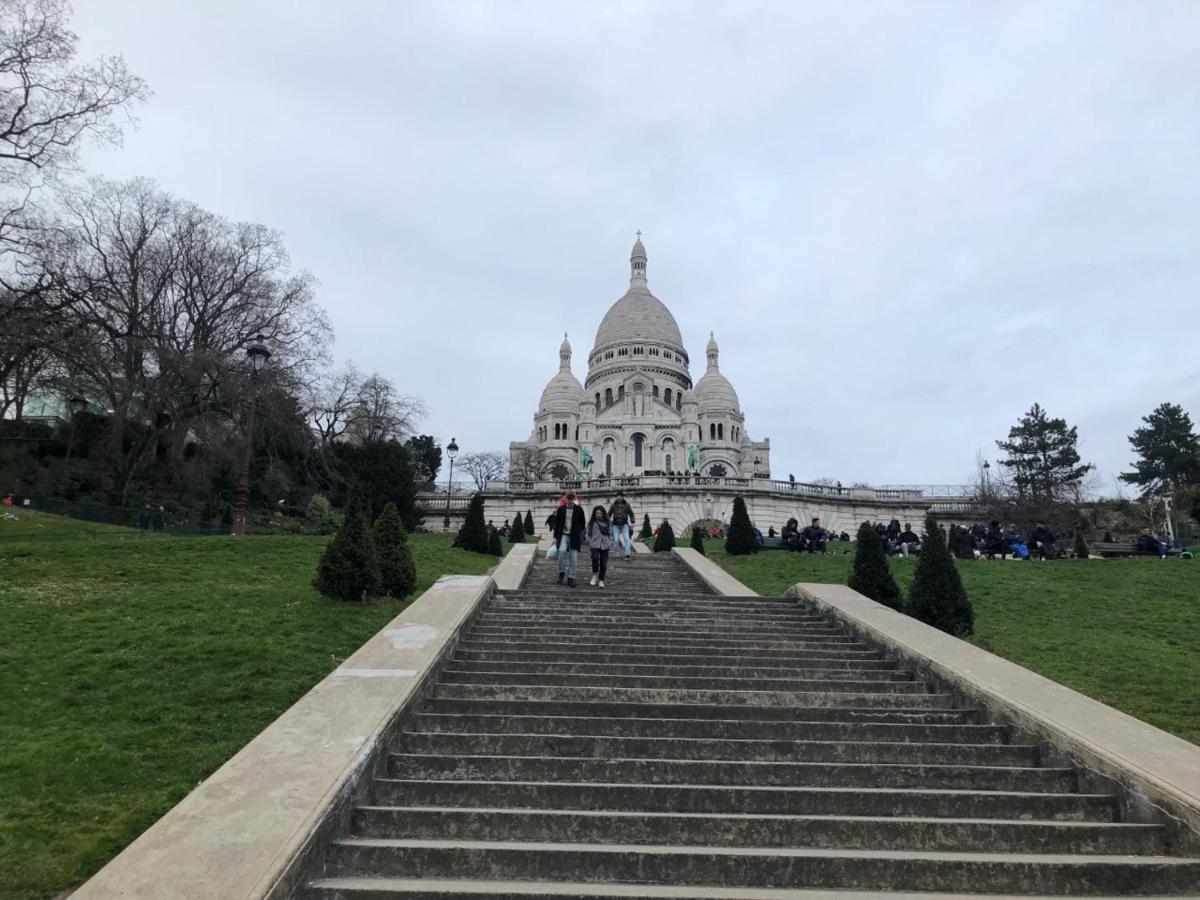 Holiday Inn Paris Montmartre By Ihg Bagian luar foto