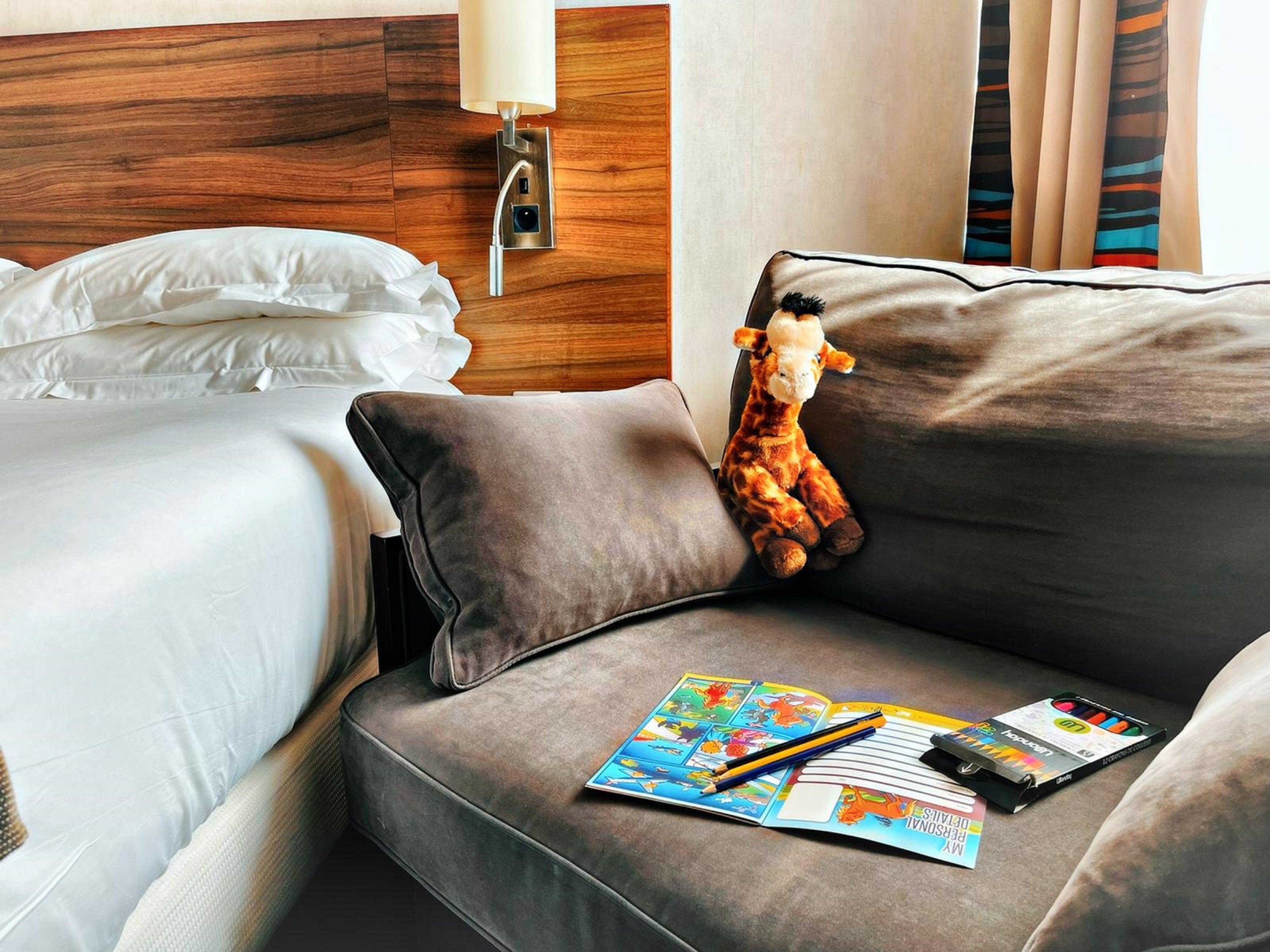 Holiday Inn Paris Montmartre By Ihg Bagian luar foto