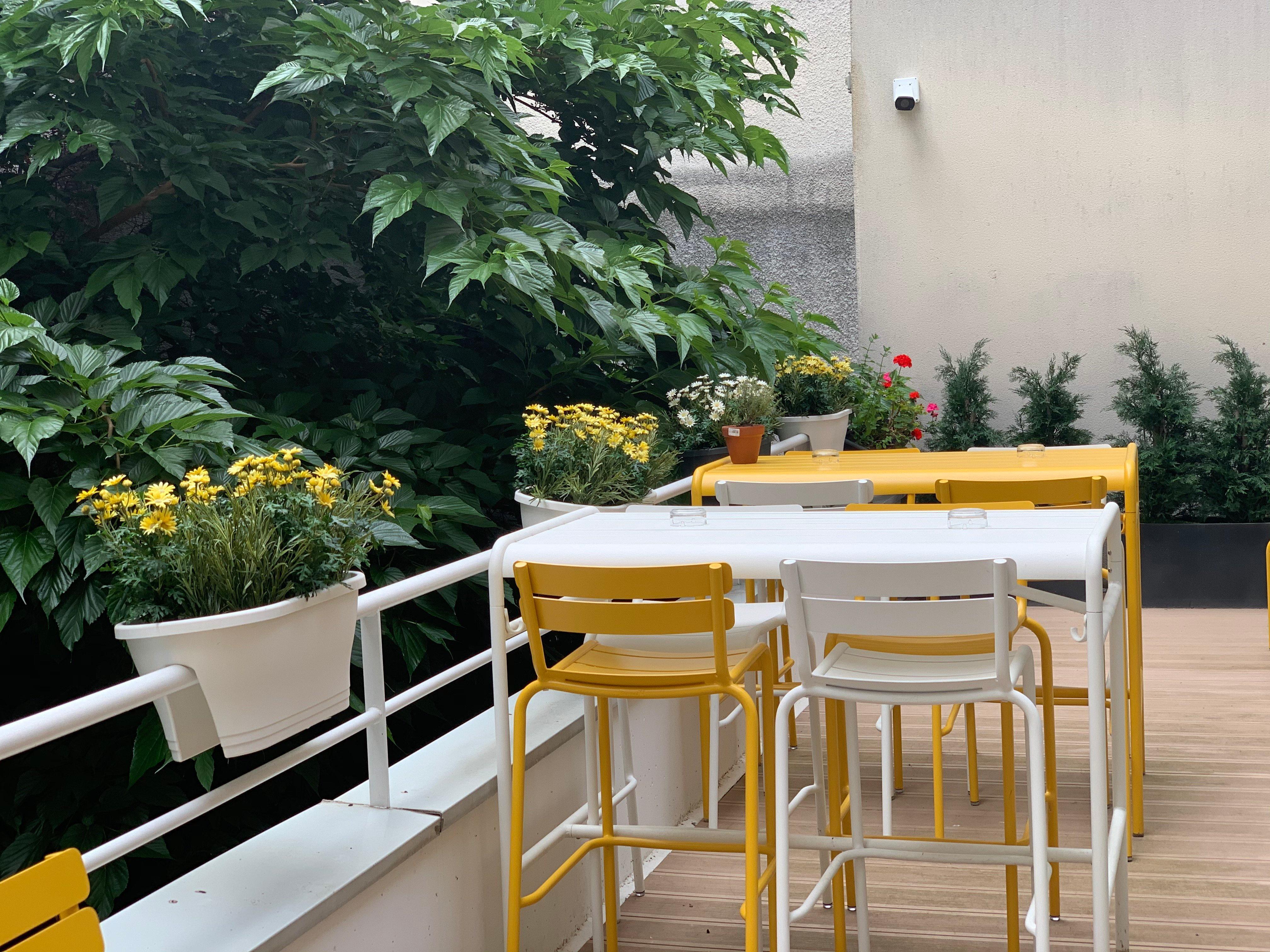 Holiday Inn Paris Montmartre By Ihg Bagian luar foto