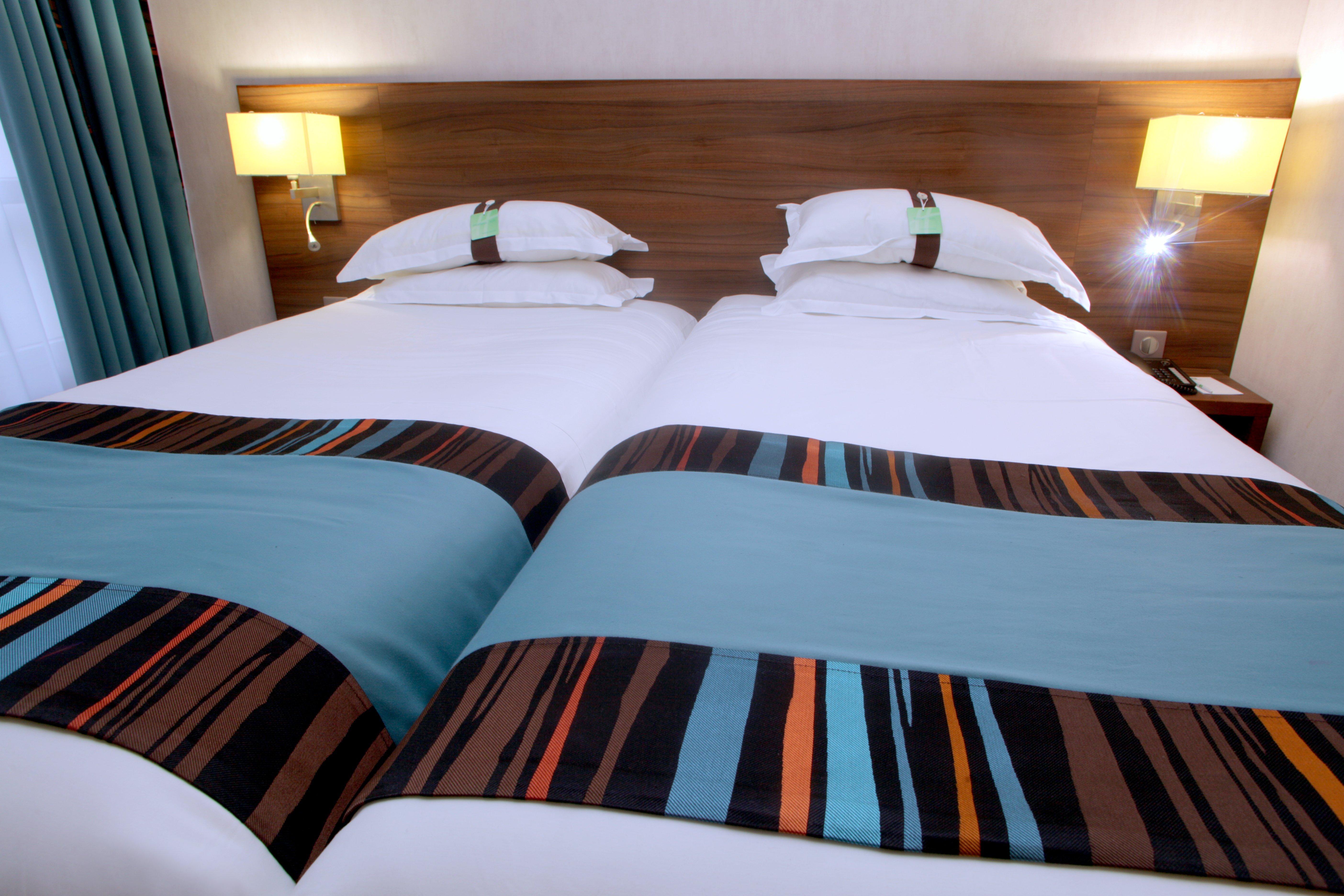 Holiday Inn Paris Montmartre By Ihg Bagian luar foto