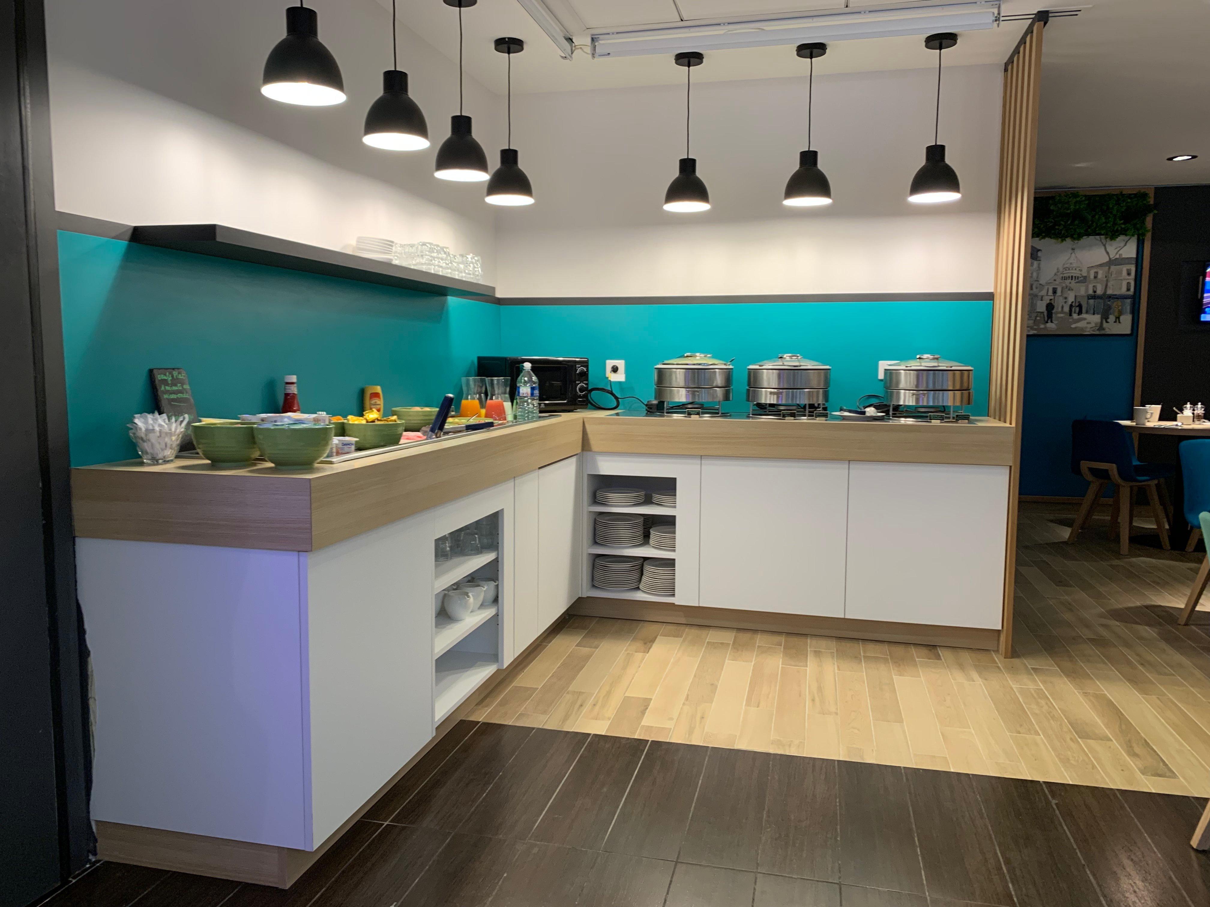 Holiday Inn Paris Montmartre By Ihg Bagian luar foto