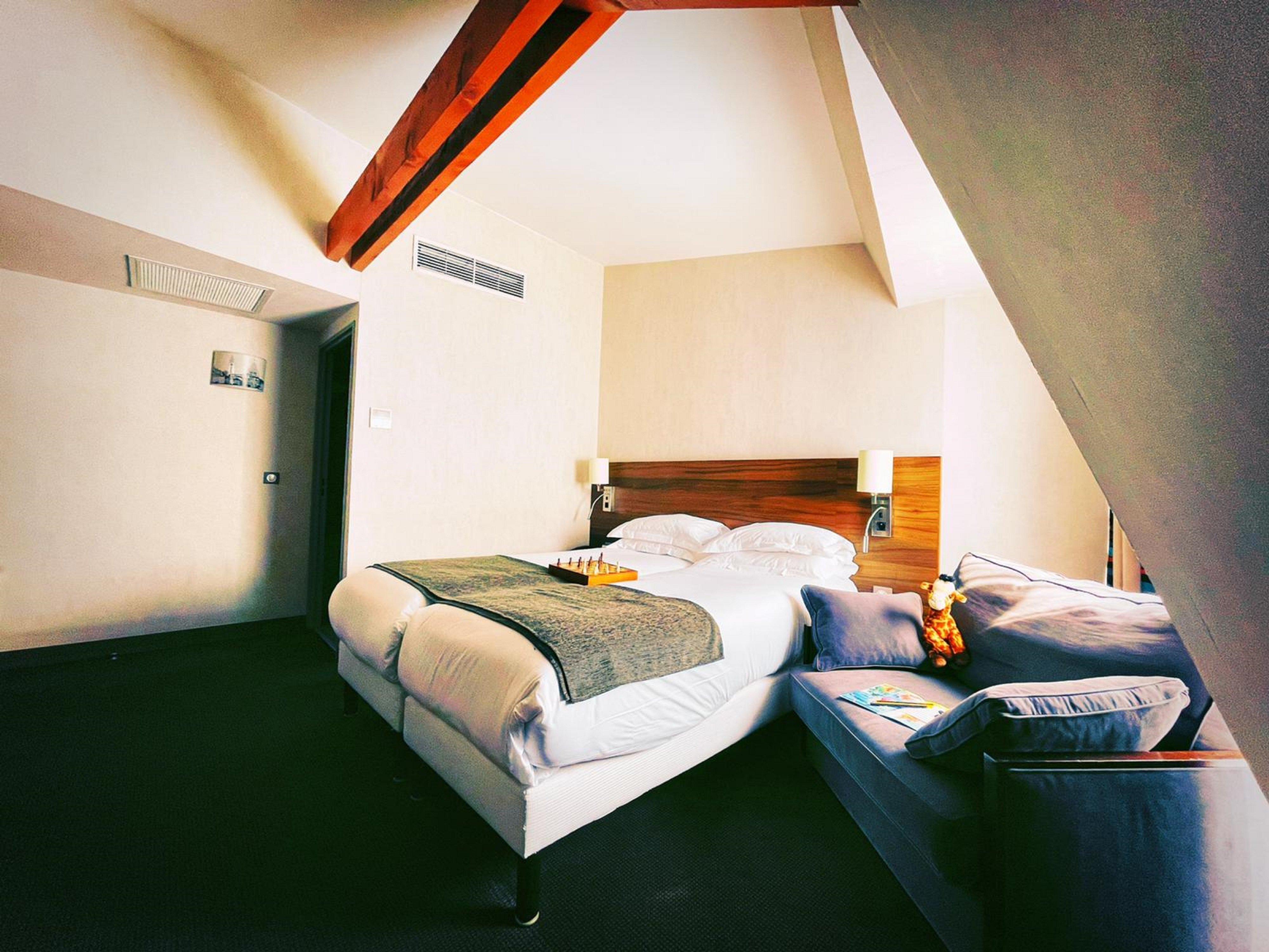 Holiday Inn Paris Montmartre By Ihg Bagian luar foto